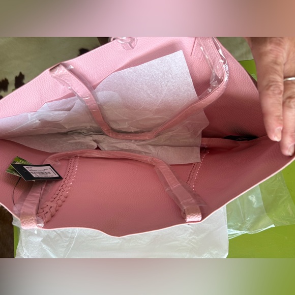 Badgley Mischka Pink Decorative Chain Tote Bag NWT - Picture 6 of 8